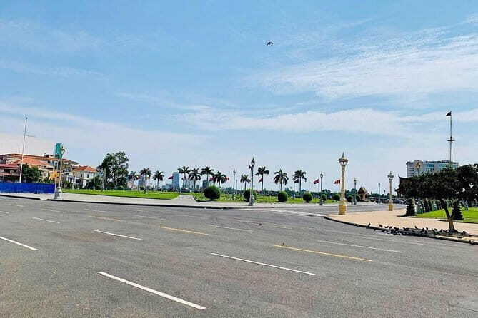 Full-Day Amazing Phnom Penh City Tours - Price and value: what $82 really covers