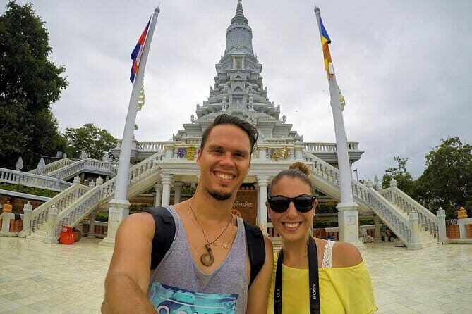 Full-Day Amazing Phnom Penh City Tours - Guide quality: the difference between seeing and understanding