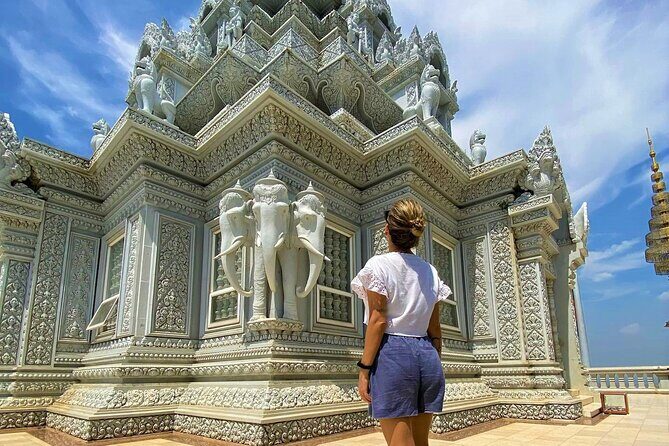 Oudong Mountain & Phnom Baset Private Tours from Phnom Penh - Getting out of Phnom Penh the comfortable way
