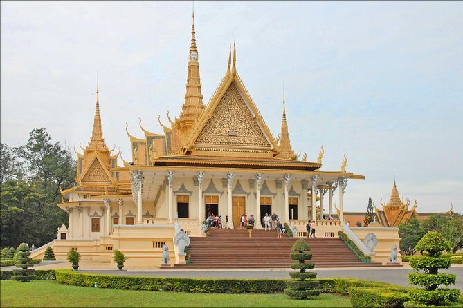 Phnom Penh Full Day Private Tour Included All Admission Tickets - Tuol Sleng (S-21) and Choeung Ek: A Full Day of Cambodian Hard History