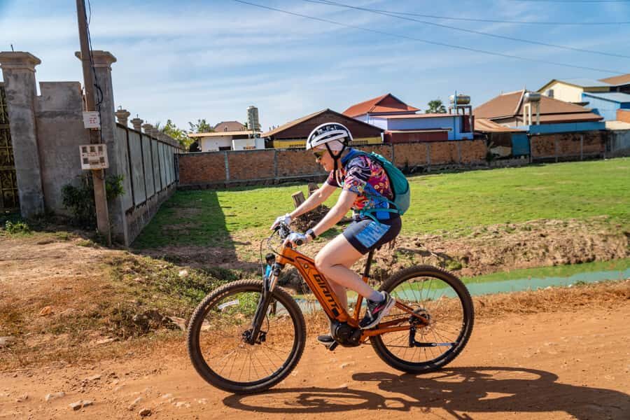 Phnom Penh: Silk Islands Half-Day Bike Tour - Ferry Crossings and the Mekong Trail Feeling