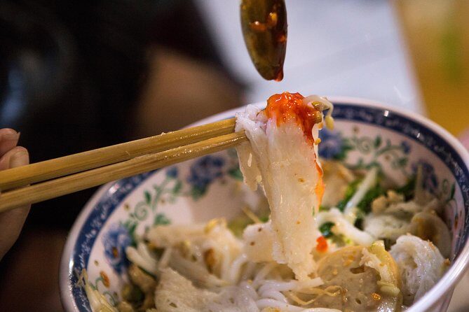 Phnom Penh's Morning Market and Street Art Tour by Tuk tuk - The $45 Value: Two Breakfasts, Snacks, and 40+ Murals