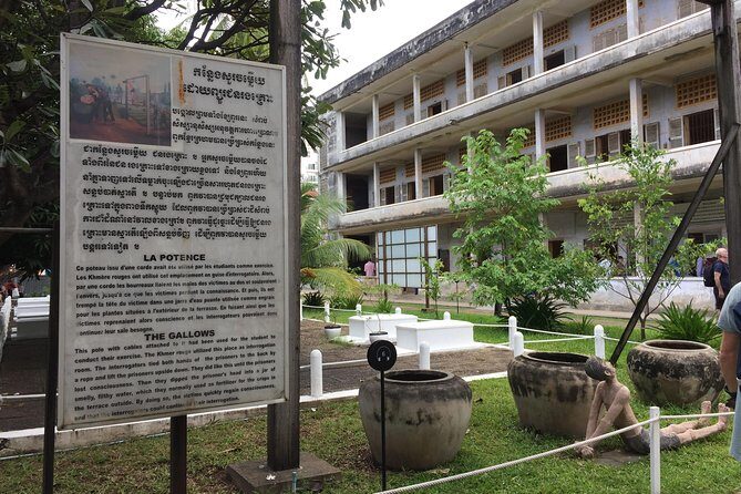 Private Half Day To Killing Field & S21 Genocidal Museum in Phnom Penh - Tuol Sleng Genocide Museum (S21): a high school turned interrogation machine