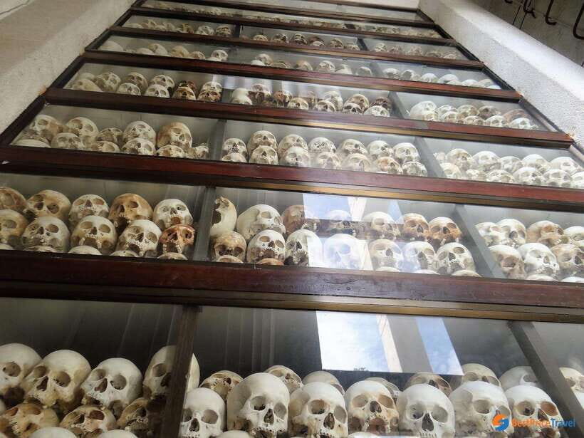 Royalpalace, Toul Sleng (S21), Museum & Killing Field - Tuol Sleng S-21: how a school became Security Prison 21
