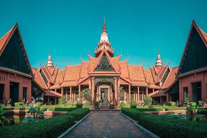 Two Day Tour, Taxi Phnom Penh to Siem Reap, Angkor Visit & Return - Who should book this, and who should skip it